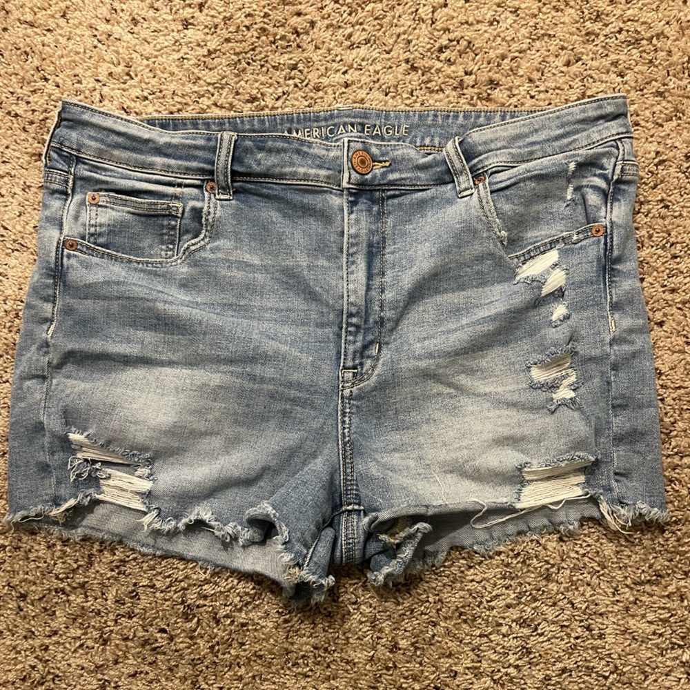 American Eagle size 18 shorts